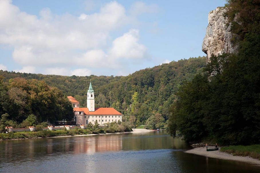Donaudurchbruch mit Kloster Weltenburg